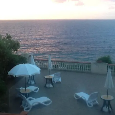 Holiday home Alba Briatico